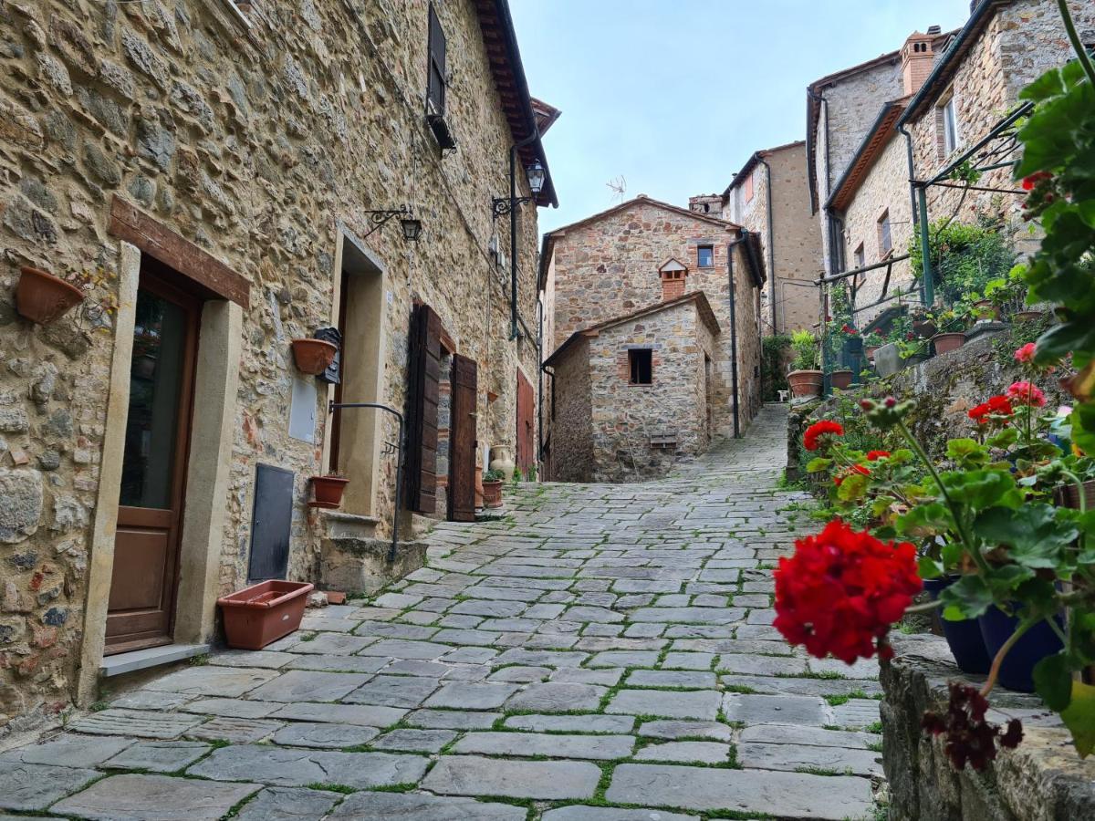 La Casetta Nel Borgo กาสเตลนูโอโว ดิ วัล ดิ เชชินา ภายนอก รูปภาพ